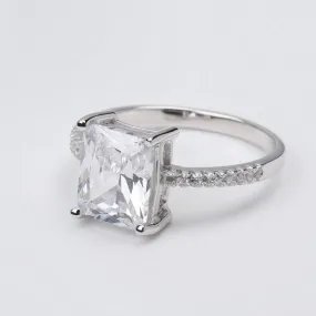 3 CT Radiant cut Engagement Ring