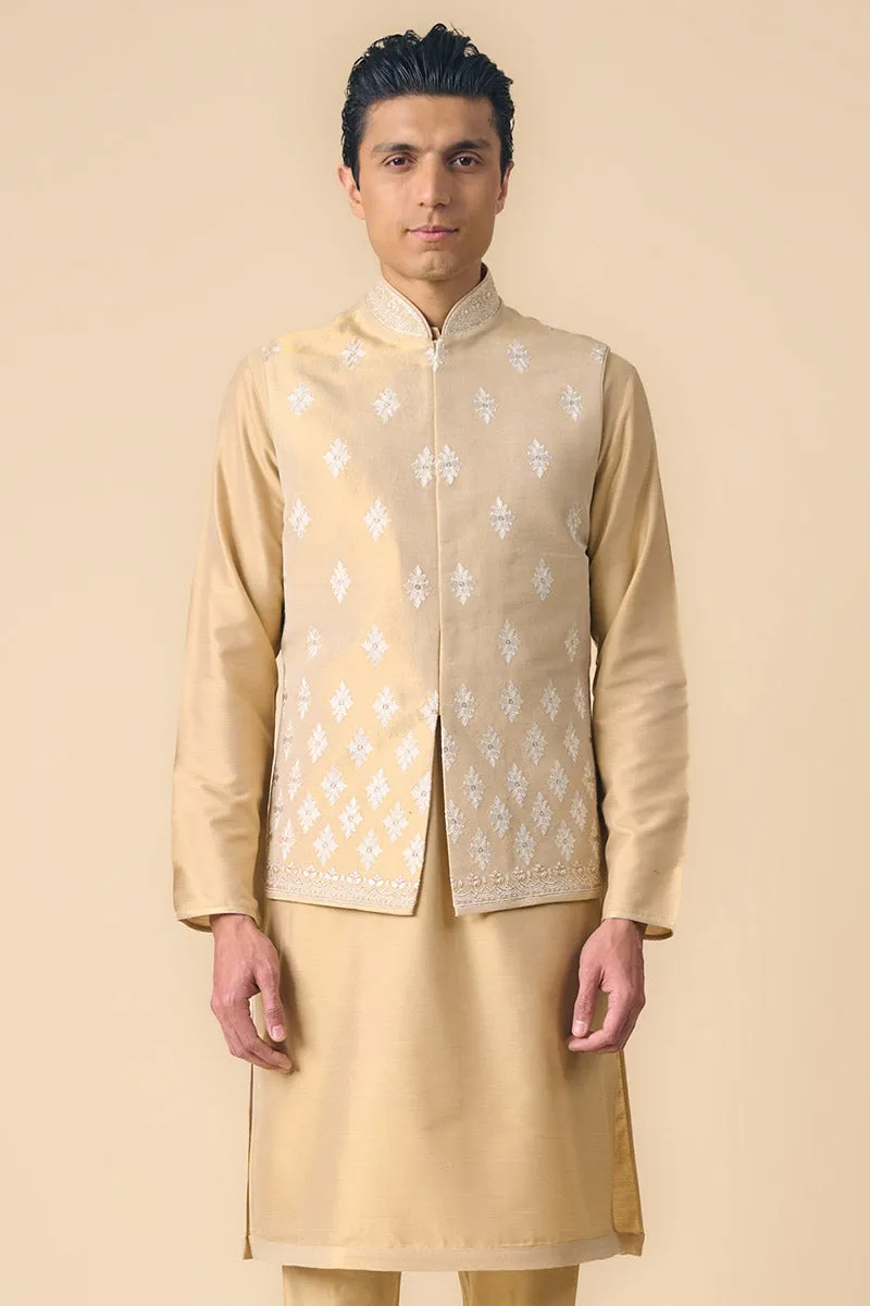 All Over Embroidered Kurta Bundi Set In Tissue