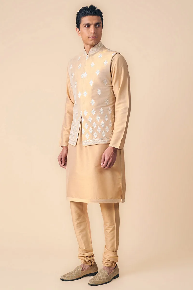 All Over Embroidered Kurta Bundi Set In Tissue