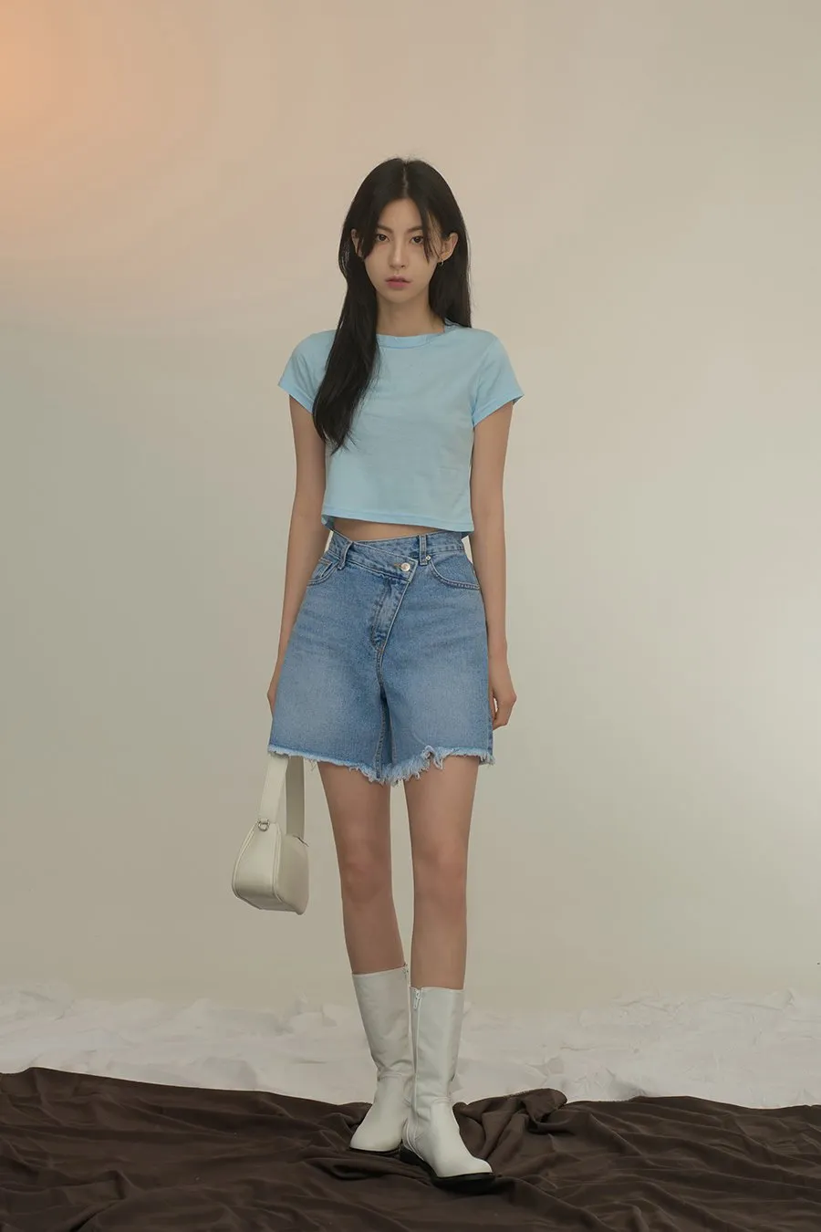 Basic Cotton Cropped T-shirt CA04