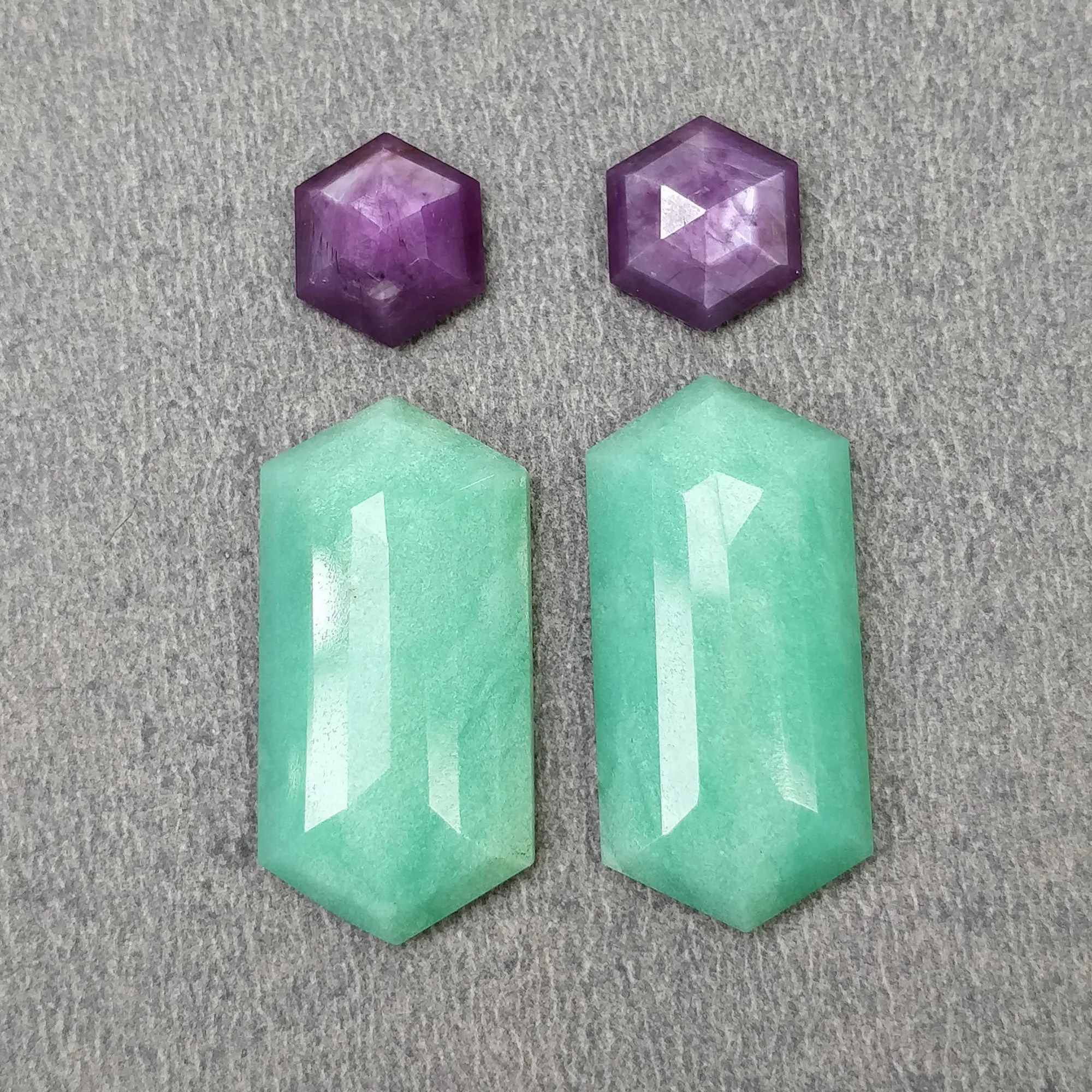 Green CHRYSOPRASE & Raspberry SAPPHIRE Gemstones Step Cut : 30.12cts Natural Untreated Hexagon Shape 10*9mm - 25*12mm 4pcs