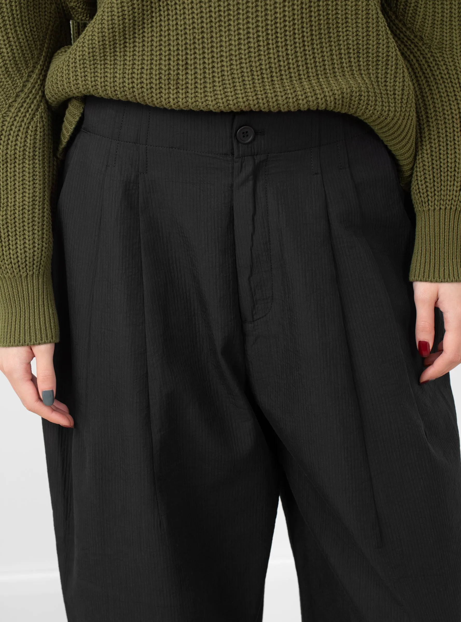 Pleated Trousers Black Stripe Edition