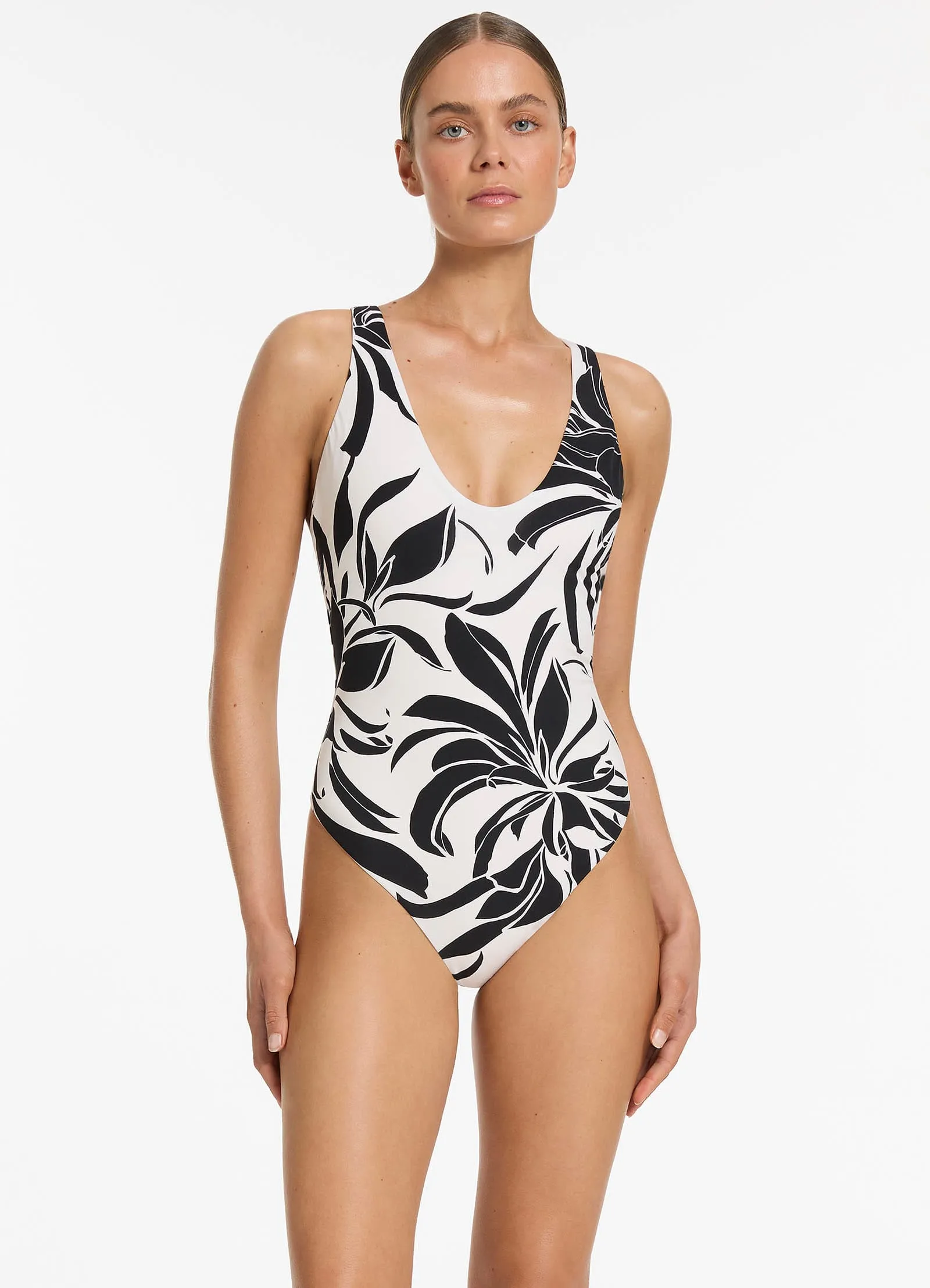 Queen Of The Night Scoop One Piece - Cream