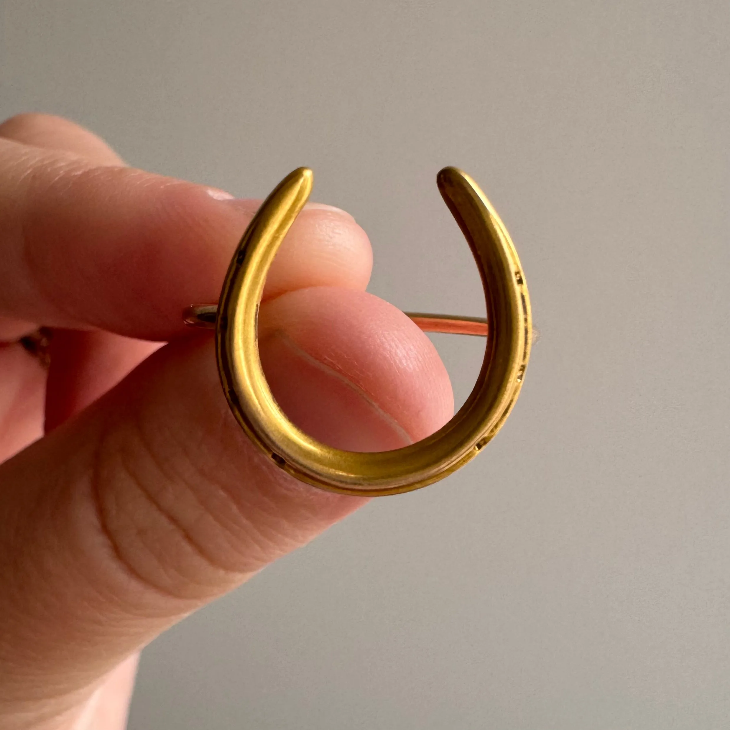 reimagined A N T I Q U E // timeless luck / 10k yellow gold horseshoe conversion ring / size 7.25