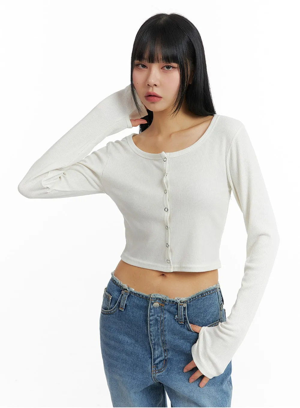 Round Neck Buttoned Long Sleeve Top IM414