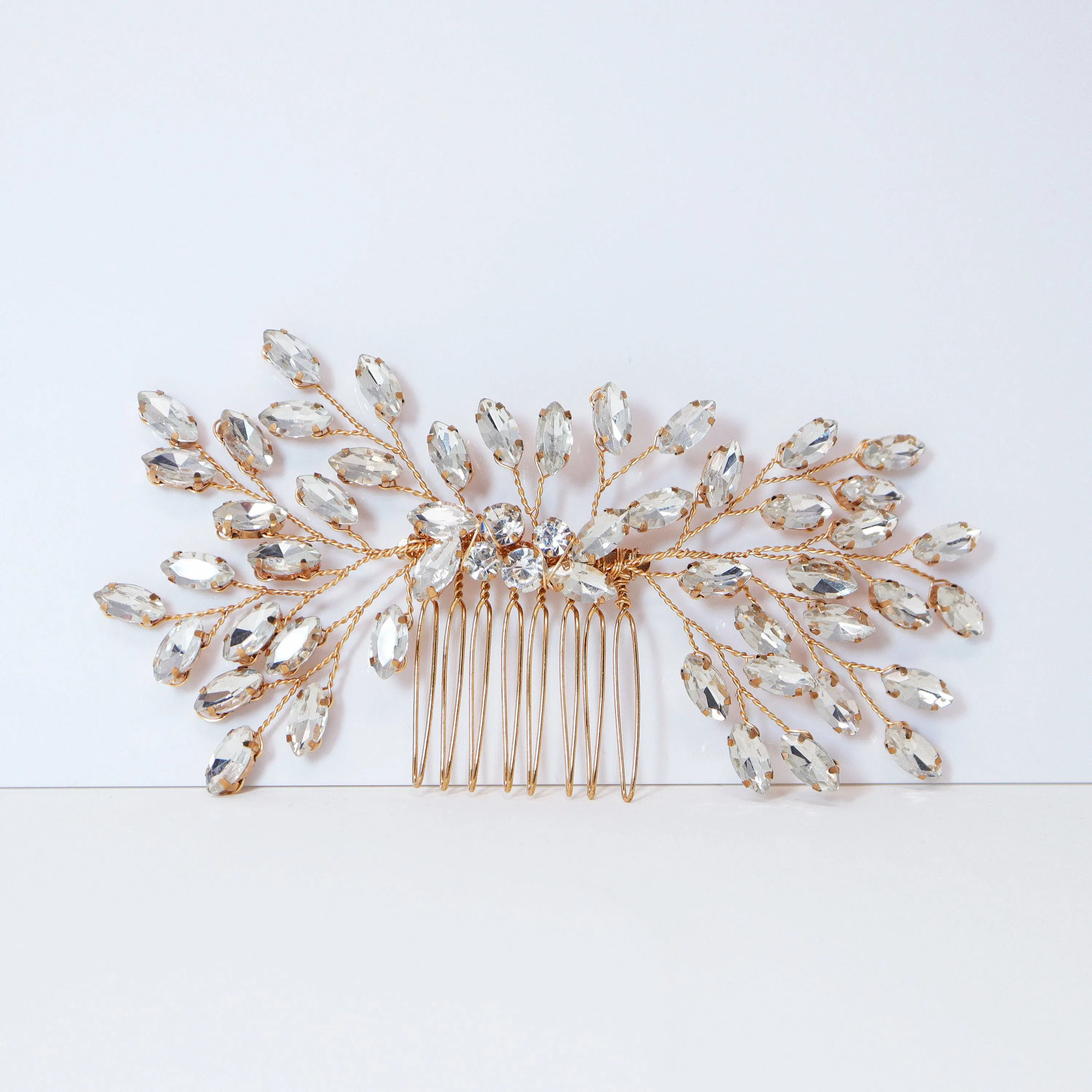 Swarovski Crystal Vine Leaves Bridal Hair Comb, Bridal Hair Piece, Bridal Hair Accessories, Wedding Hair Accessory, Bridal Hair Comb.