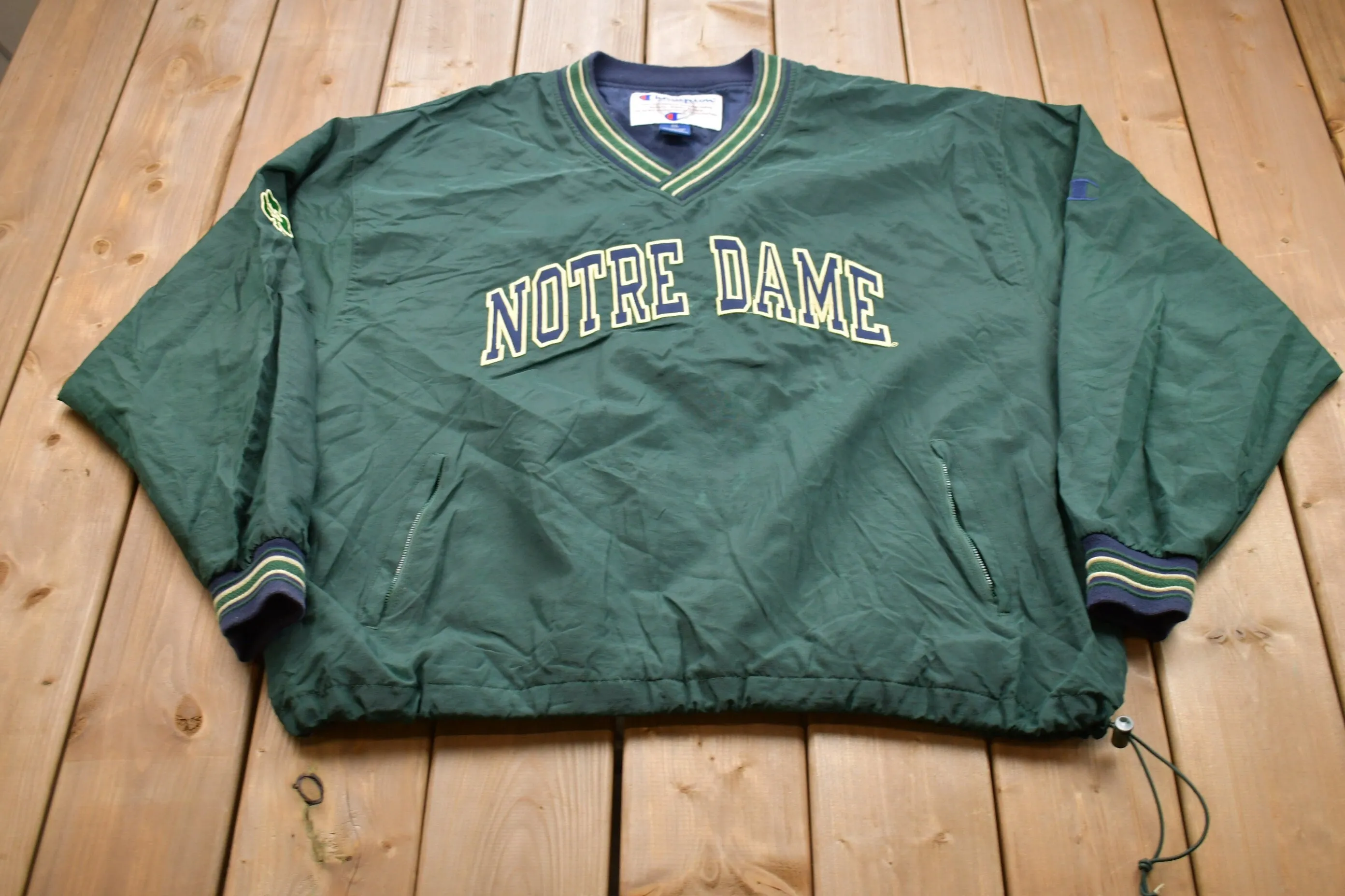 Vintage 1990s Champion Notre Dame Graphic Windbreaker Jacket / 90s Champion / Athletic Spring Summer Sportswear / Streetwear / Athleisure