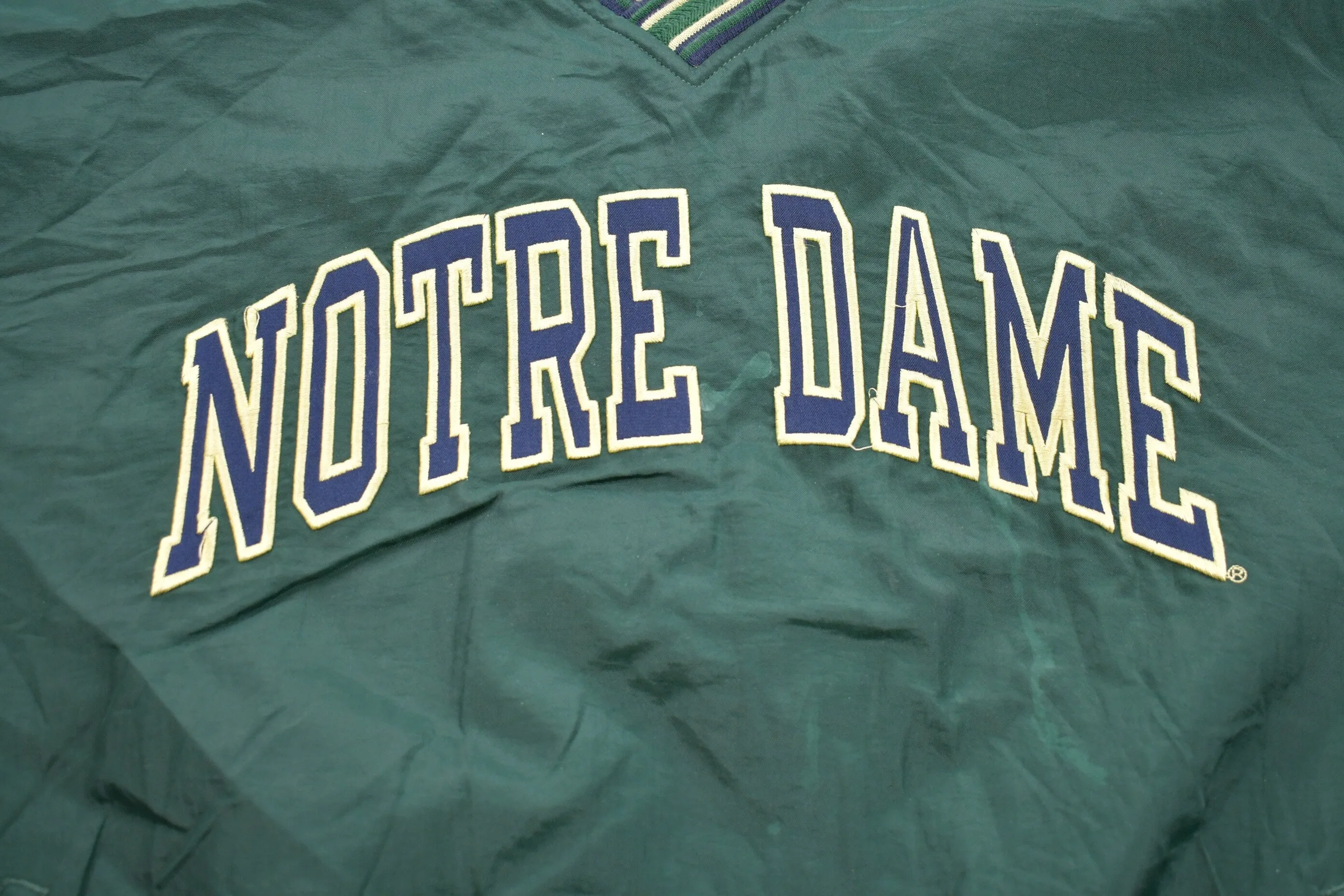 Vintage 1990s Champion Notre Dame Graphic Windbreaker Jacket / 90s Champion / Athletic Spring Summer Sportswear / Streetwear / Athleisure